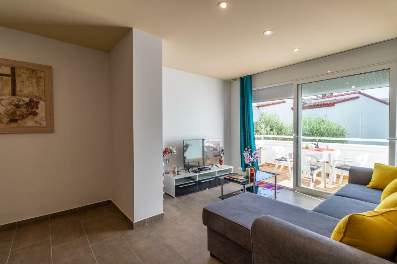 Goldhome - Valira Empuriabrava Exterior photo
